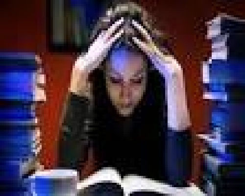 دانلود پایان نامه مقایسه میزان اضطراب در بین دانشجویان پسر و دختر دانشگاه های آزاد و سراسری